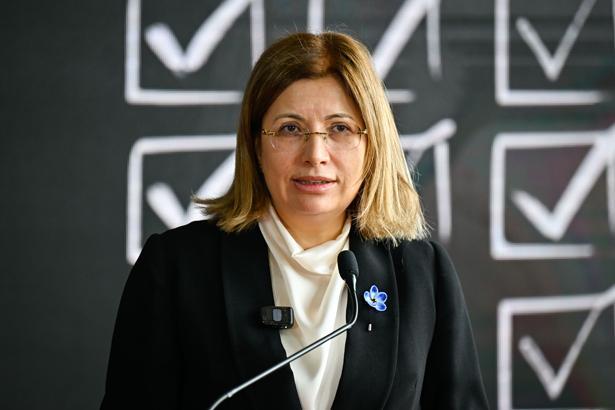 KADEM araştırması ortaya koydu! Kadınların yükü sadece işte değil, evde de artıyor