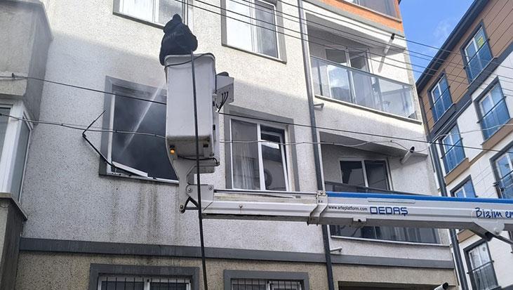 Afyonkarahisar’da korkutan yangın! 4 çocuğun çığlığı facianın eşiğinden döndürdü
