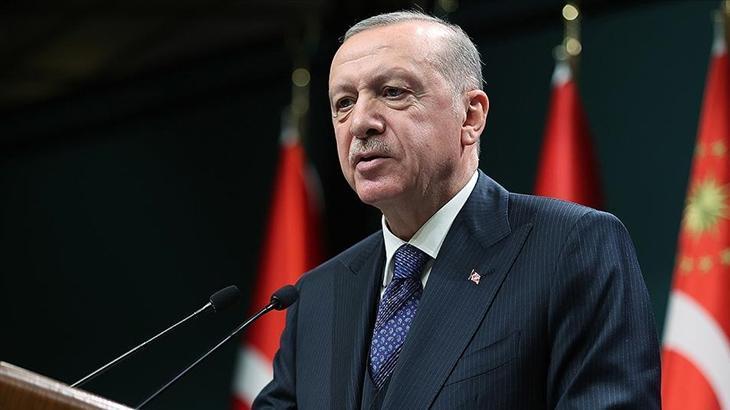 Cumhurbaşkanı Erdoğan’dan AK Parti İstanbul Kadın Kolları Danışma Meclisi’ne ‘Anneler Günü’ telefonu