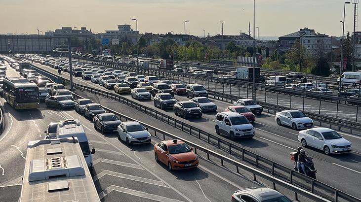 İstanbul’da iş çıkışı trafik yoğunluğu yüzde 78’lere çıktı