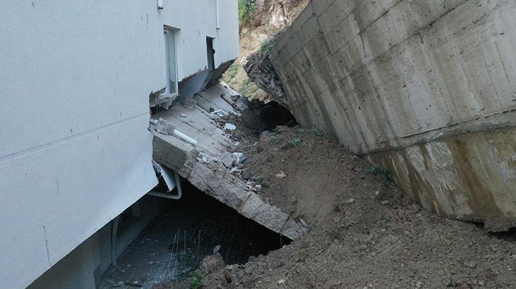 Nevşehir’de istinat duvarı çöktü, apartmanda hasar oluştu