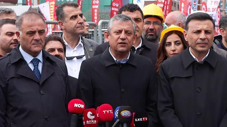 Özgür Özel Kadıköy’de 1 Mayıs kutlamalarına katıldı