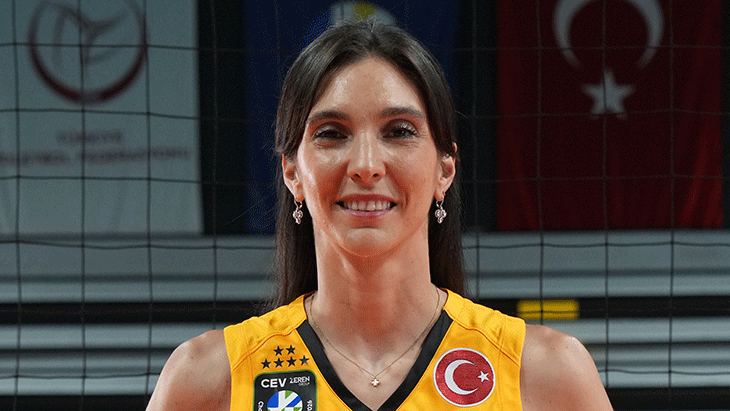 Naz Aydemir Akyol, 8 yıl sonra VakıfBank’a geri döndü! ‘Beş kupa kazanma şansımız var’