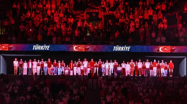 Voleybol Milletler Ligi’nde millilere hologram tribün desteği