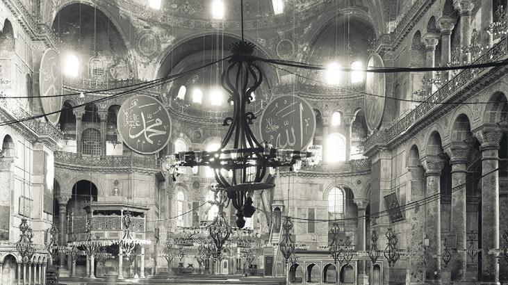 Ayasofya’nın mimarisine özel bakış