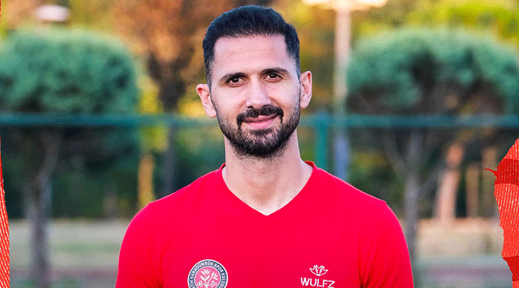 Fatih Karagümrük, Emre Akbaba’yı renklerine bağladı!