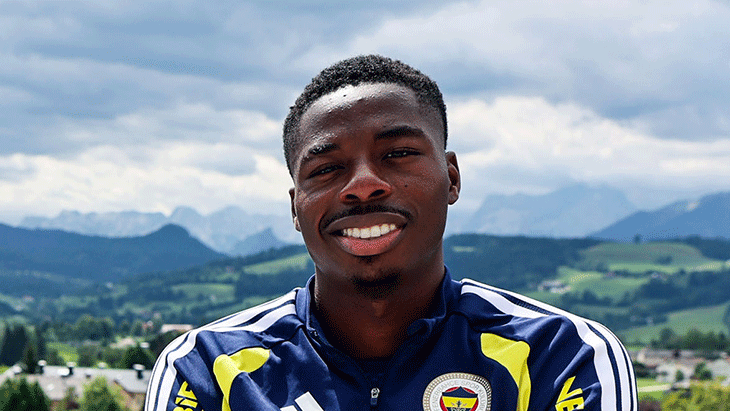 Fenerbahçe’de Anthony Musaba’dan Kuyt ve Şampiyonlar Ligi sözleri!