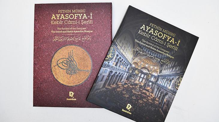 ‘Fethin Mührü: Ayasofya-i Kebîr Câmi-i Şerîfi’ okurlarla buluştu