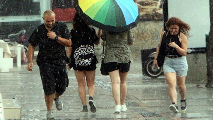 Son dakika: Valilik saat verdi, ilçe ilçe uyardı: Bütün İstanbul’u kaplayacak