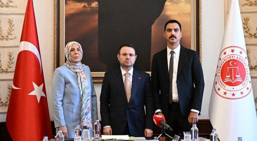 Bakan Gürlek’ten Muhsin Yazıcıoğlu açıklaması: Bu cinayeti çözmek boynumuzun borcu
